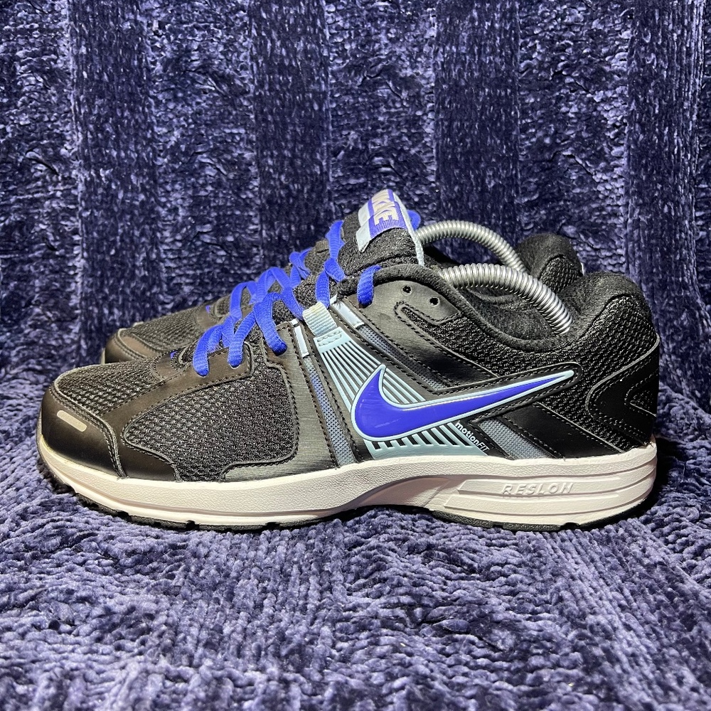 Women's Nike Dart 10 Running Shoes 580428-001 Size 9.5